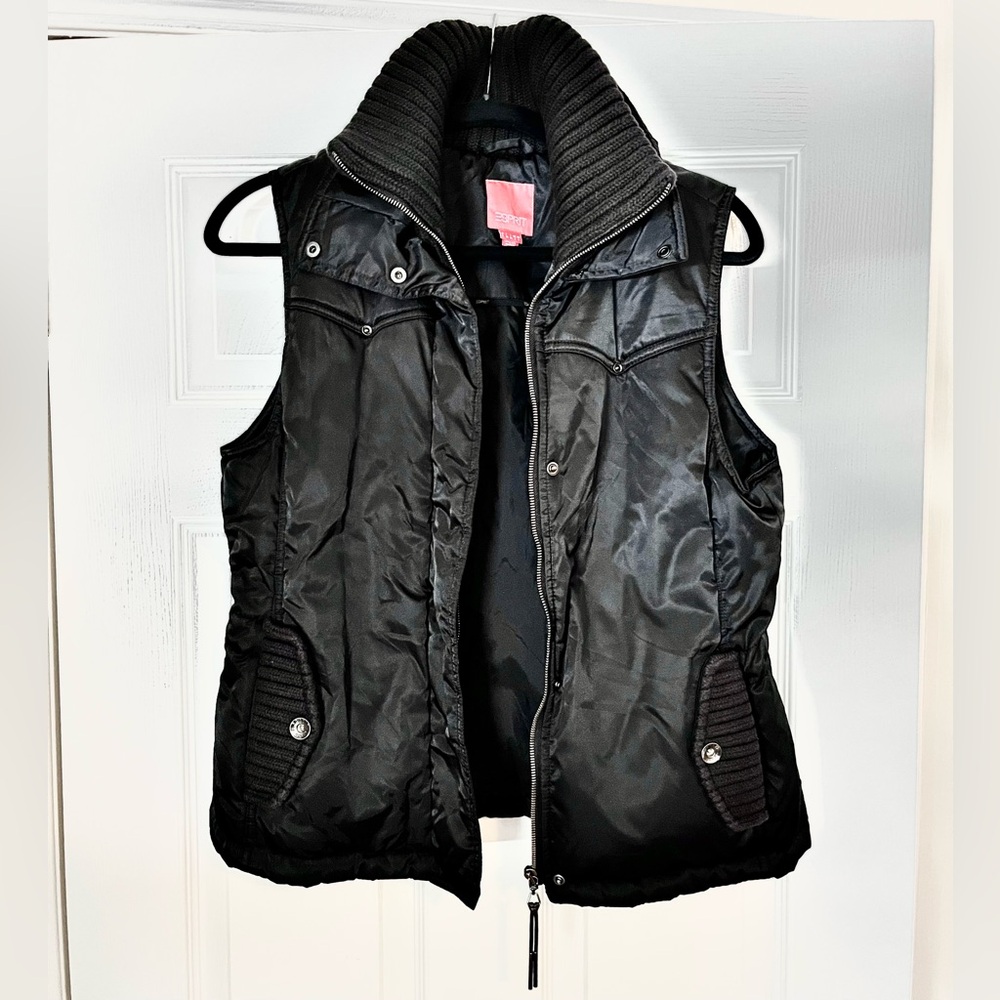 Esprit Y2K Black Fitted Puffer Vest High Collar L